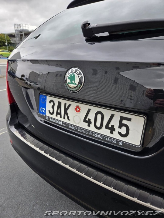 Škoda Superb 2,0 TDi 103kW DSG, 2012 2012