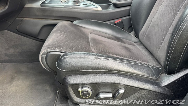 Audi Ostatní modely Q7 3,0 TDI, 200 kw, S-line 2017