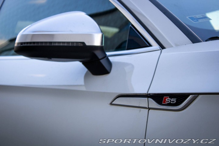 Audi S5 S5 3.0 TFSI 4x4 260kW, A 2016