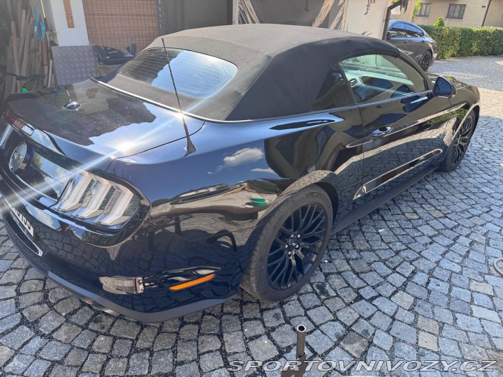Ford Mustang 2020