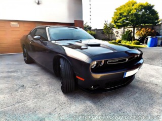 Dodge Challenger 5,7 V8 Hemi 2017