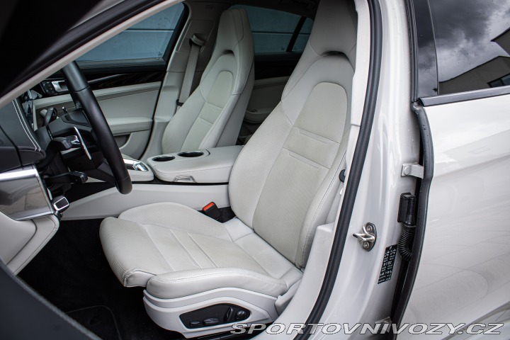 Porsche Panamera 4S 2.9 V6 PDK bez elektra 2022