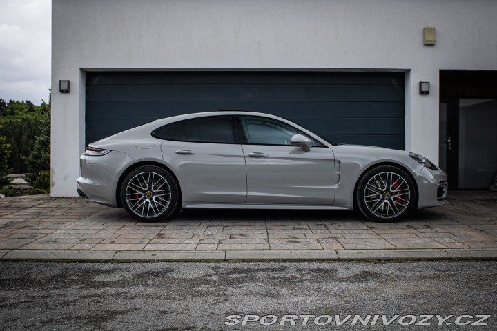 Porsche Panamera 4S 2.9 V6 PDK bez elektra 2022