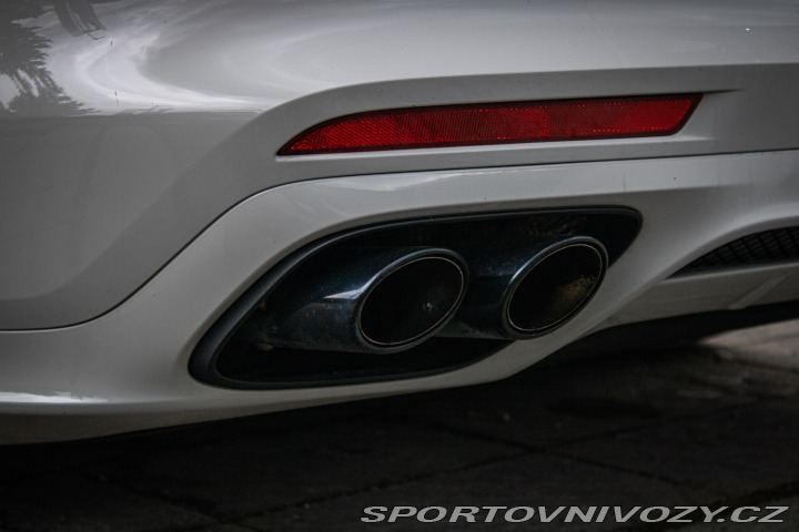 Porsche Panamera 4S 2.9 V6 PDK bez elektra 2022