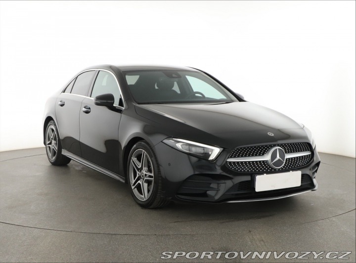 Mercedes-Benz A A 200 2021