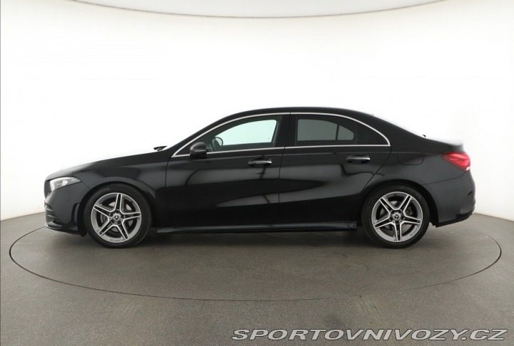 Mercedes-Benz A A 200 2021
