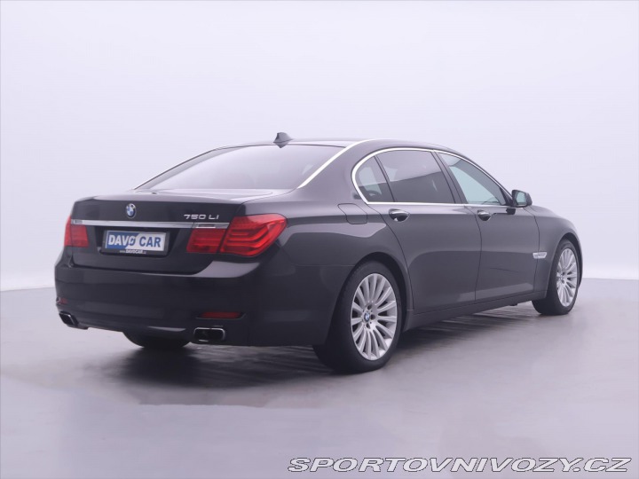 BMW 7 4,4 750 Li xDrive 300kW 2012