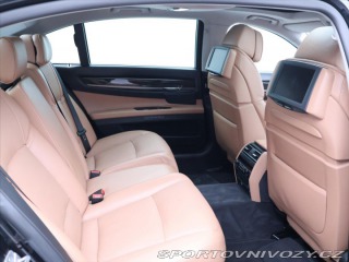 BMW 7 4,4 750 Li xDrive 300kW 2012