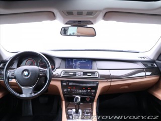 BMW 7 4,4 750 Li xDrive 300kW 2012