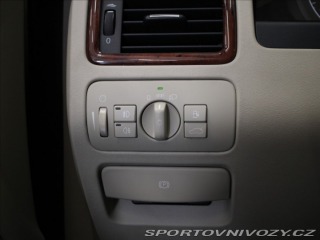 Volvo S80 3,2 R6 238koní AT R19 TZ 2008