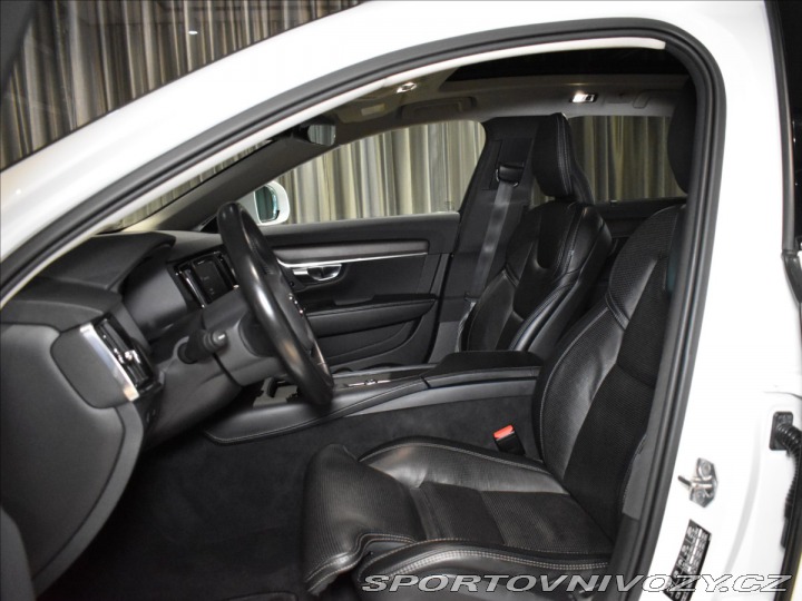 Volvo V90 2,0 CC PRO Ventilace,Pano 2020