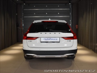 Volvo V90 2,0 CC PRO Ventilace,Pano 2020