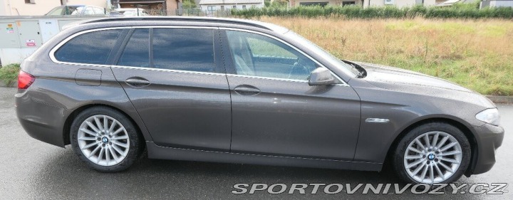 BMW 5 3,0   530d F11 180kW manu 2011