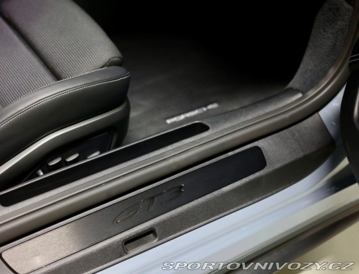 Porsche 911 992 GT3 Touring | Arctic 2024