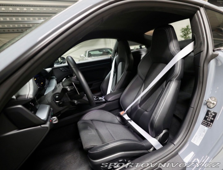 Porsche 911 992 GT3 Touring | Arctic 2024