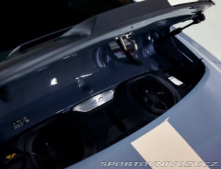 Porsche 911 992 GT3 Touring | Arctic 2024