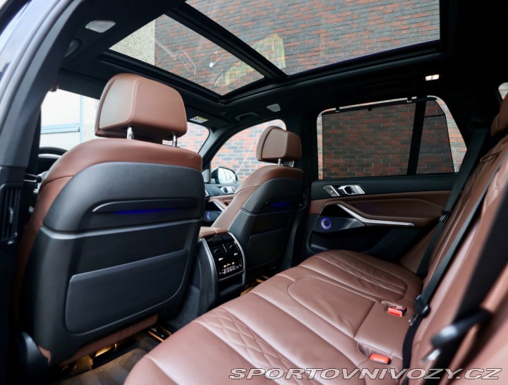 BMW X5 M50d xdrive | Skylounge 2019