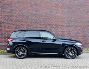 BMW X5 M50d xdrive | Skylounge 2019