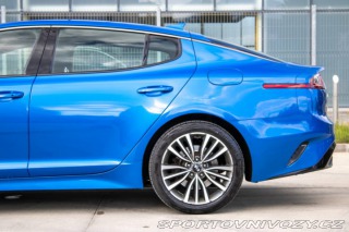 Kia Stinger 2.2 CRDI GT Line 4WD A/T 2017