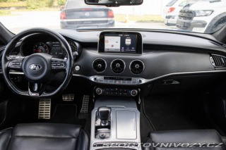 Kia Stinger 2.2 CRDI GT Line 4WD A/T 2017