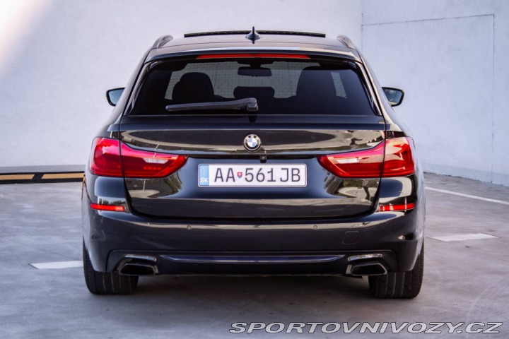 BMW 5 Touring G31 540i xDrive 2019