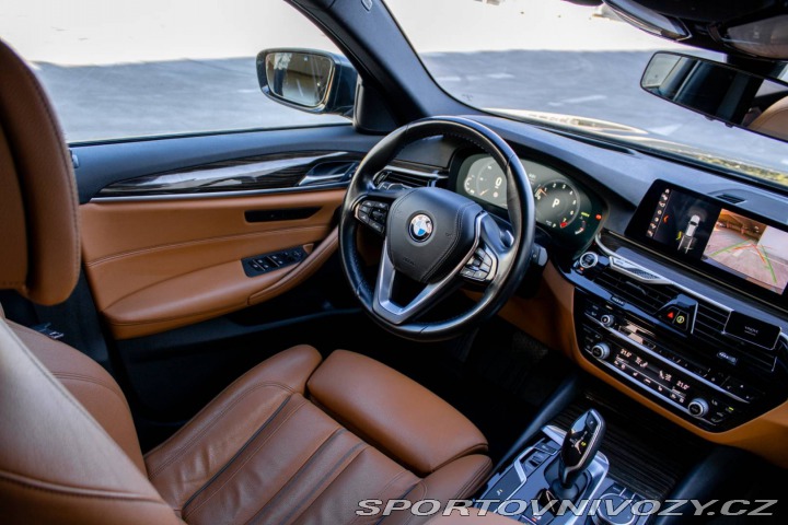 BMW 5 Touring G31 540i xDrive 2019
