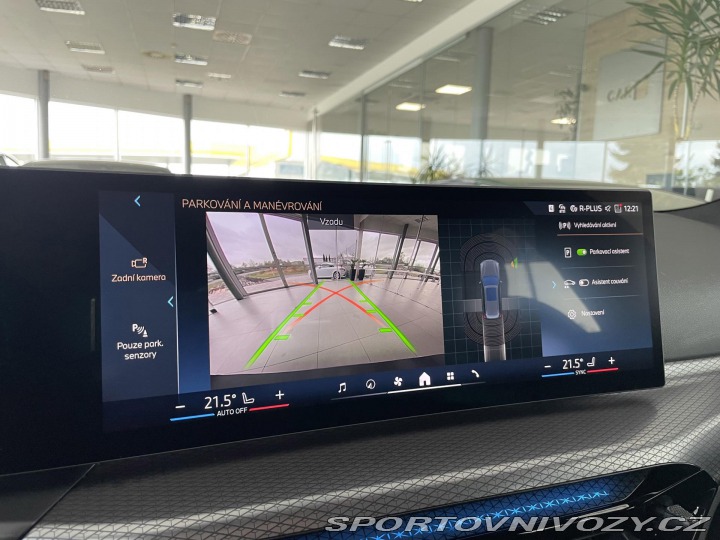 BMW 3 330i xDrive*M-SPORT*REZER 2025