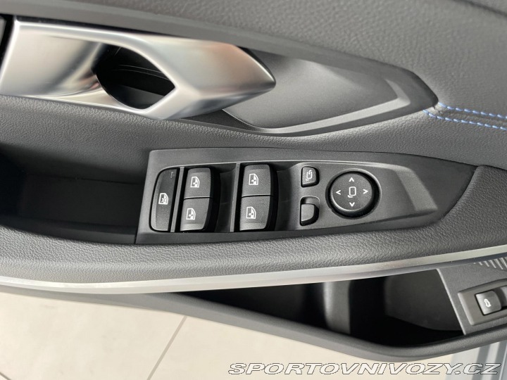 BMW 3 330i xDrive*M-SPORT*REZER 2025