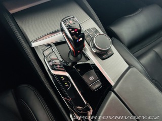 BMW M5 441kW V8,1.MAJITEL,ČR,DPH 2019