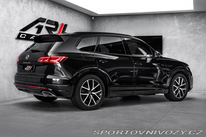 Volkswagen Ostatní modely Touareg R-line 4M 210kW IQ-Light 1800