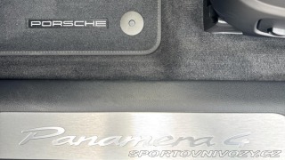 Porsche Panamera 4 2023