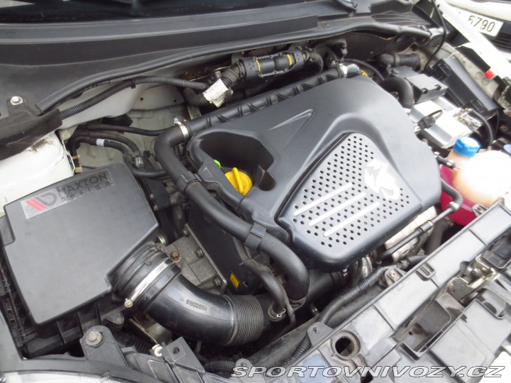 Abarth Grande Punto 1,4 turbo 139kW 2008
