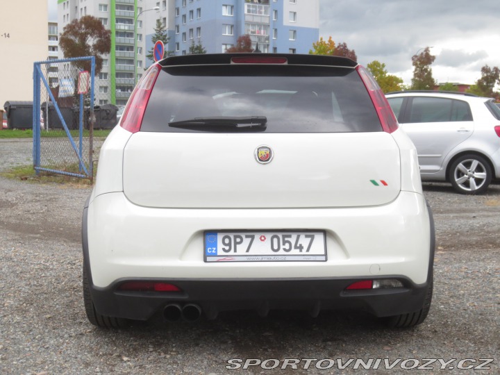 Abarth Grande Punto 1,4 turbo 139kW 2008