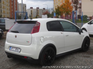 Abarth Grande Punto 1,4 turbo 139kW 2008