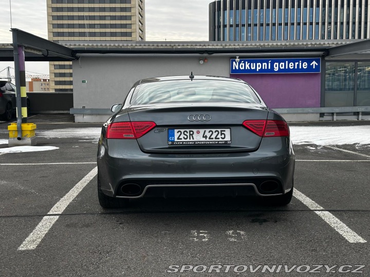 Audi RS5 2013