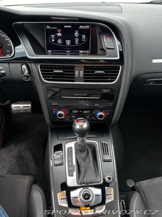 Audi RS5 2013