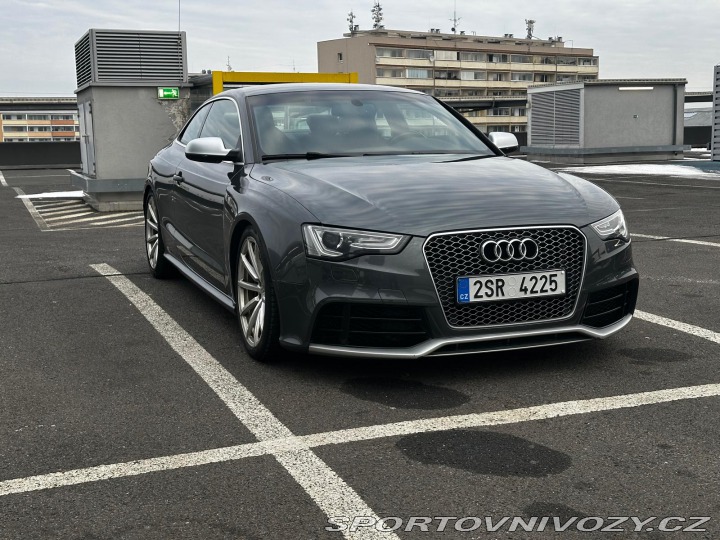 Audi RS5 2013