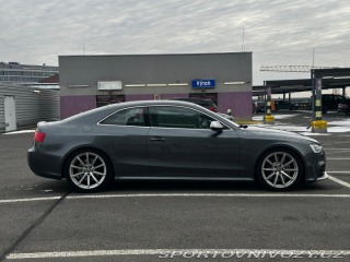 Audi RS5  2013