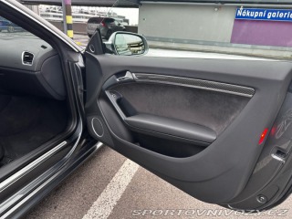 Audi RS5  2013