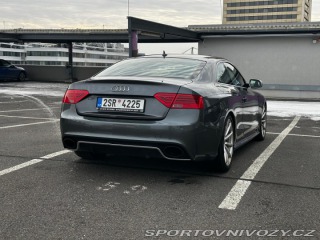 Audi RS5  2013