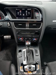 Audi RS5  2013