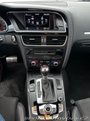 Audi RS5  2013