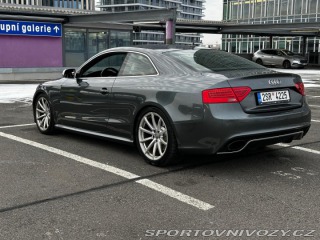 Audi RS5  2013
