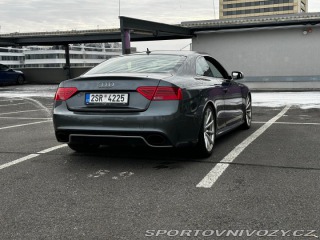 Audi RS5  2013