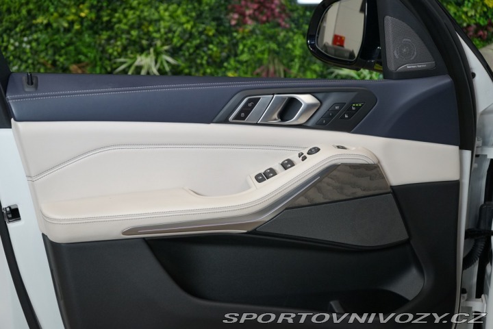 BMW X5 M50d*xDRIVE*VZDUCH*MASÁŽ* 2020