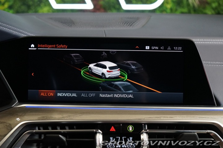 BMW X5 M50d*xDRIVE*VZDUCH*MASÁŽ* 2020