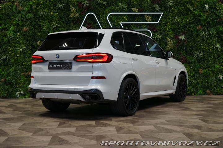 BMW X5 M50d*xDRIVE*VZDUCH*MASÁŽ* 2020