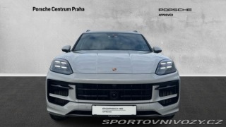 Porsche Cayenne GTS 2025