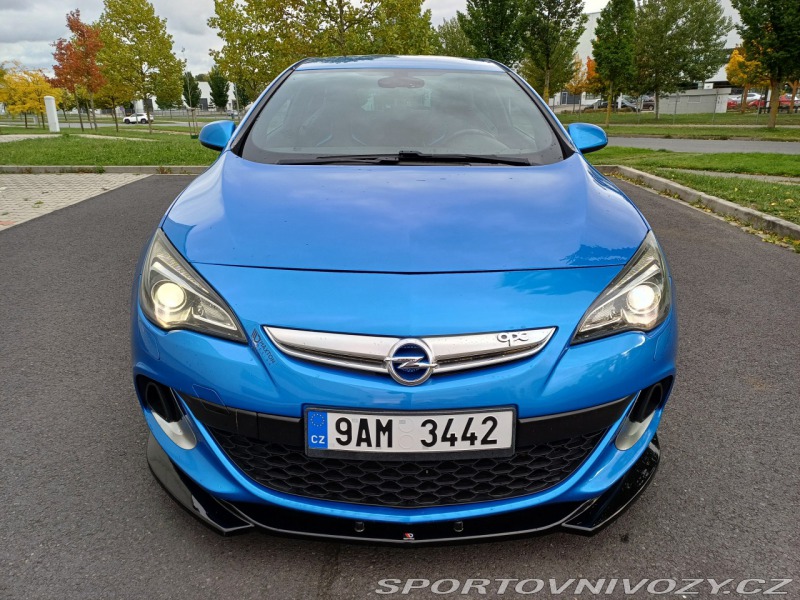 Opel Astra OPC