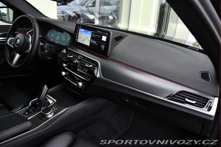 BMW 5 530d xD M-SPORT REZERVACE 2021